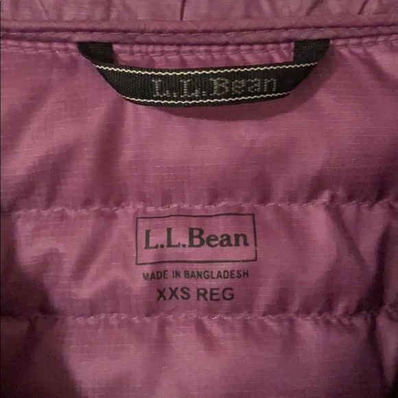 LL Bean Ultralight down jacket - Picture 3 of 4